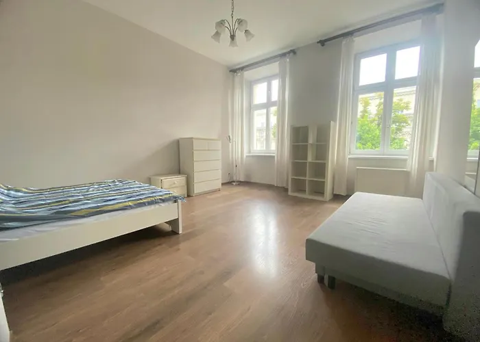 Comfortable Apartment In Centrum